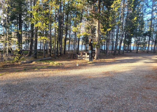 F11 RV Campsite Lakeside