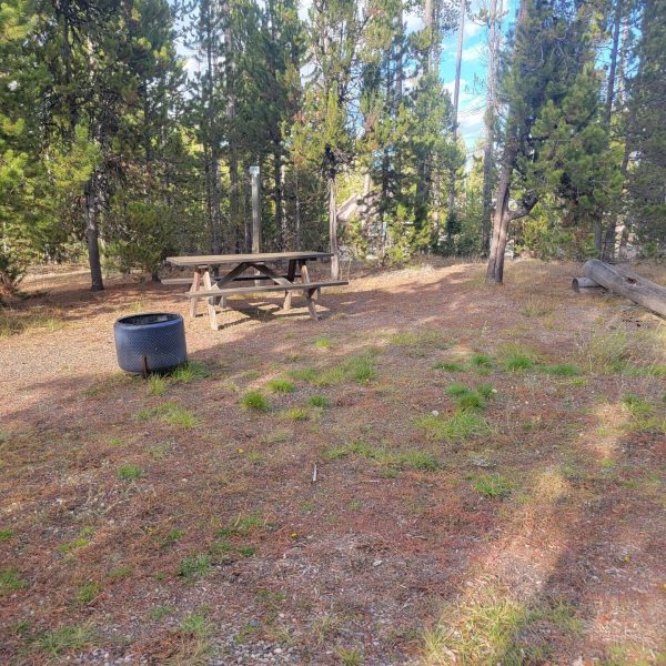 O12 Overflow Dry Camping Hebgen Lake