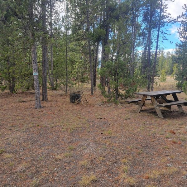 O21 Overflow Dry Camping West Yellowstone