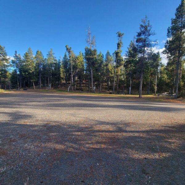 Parking Lot & WP11 WP16 RV Sites