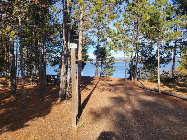 T10 Hebgen Lake Tent Camping