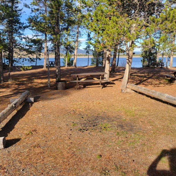 T11 Lakeside Tent Camping