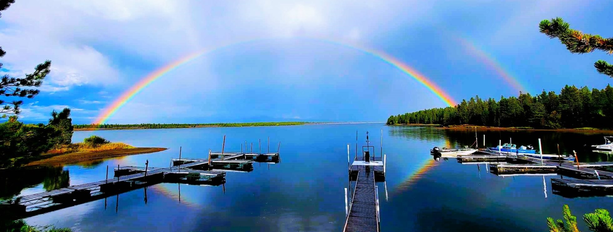 Marina Rainbow Madison Arm Resort 2