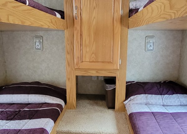 Holiday Rambler Bunk Beds