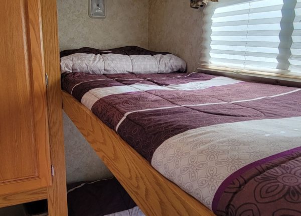 Rambler Back Bunks